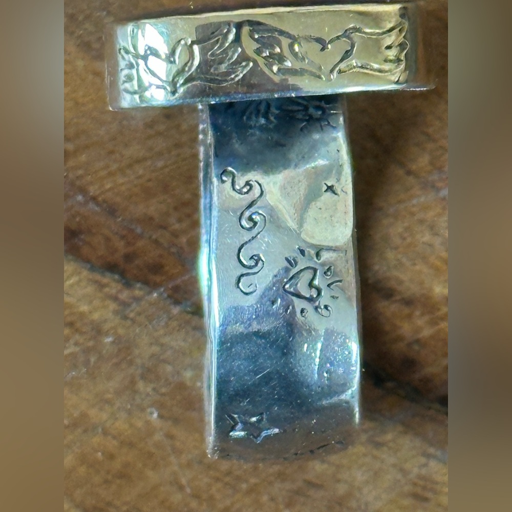 Jes MaHarry “Intuition” ring. New in box from Sundance. - Picture 10 of 15